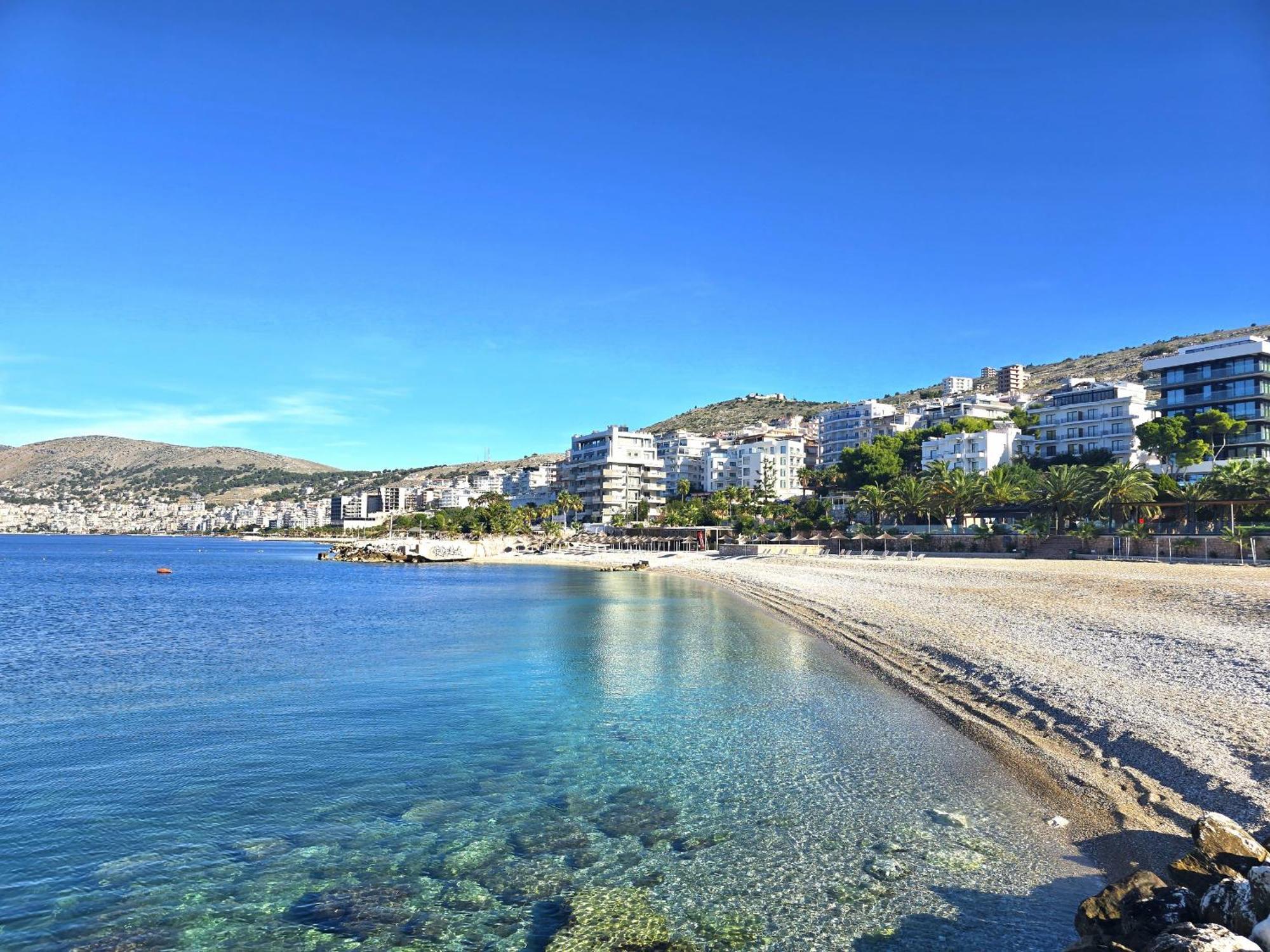 Ferienwohnung Sunset Penthouse Sarandë Exterior foto