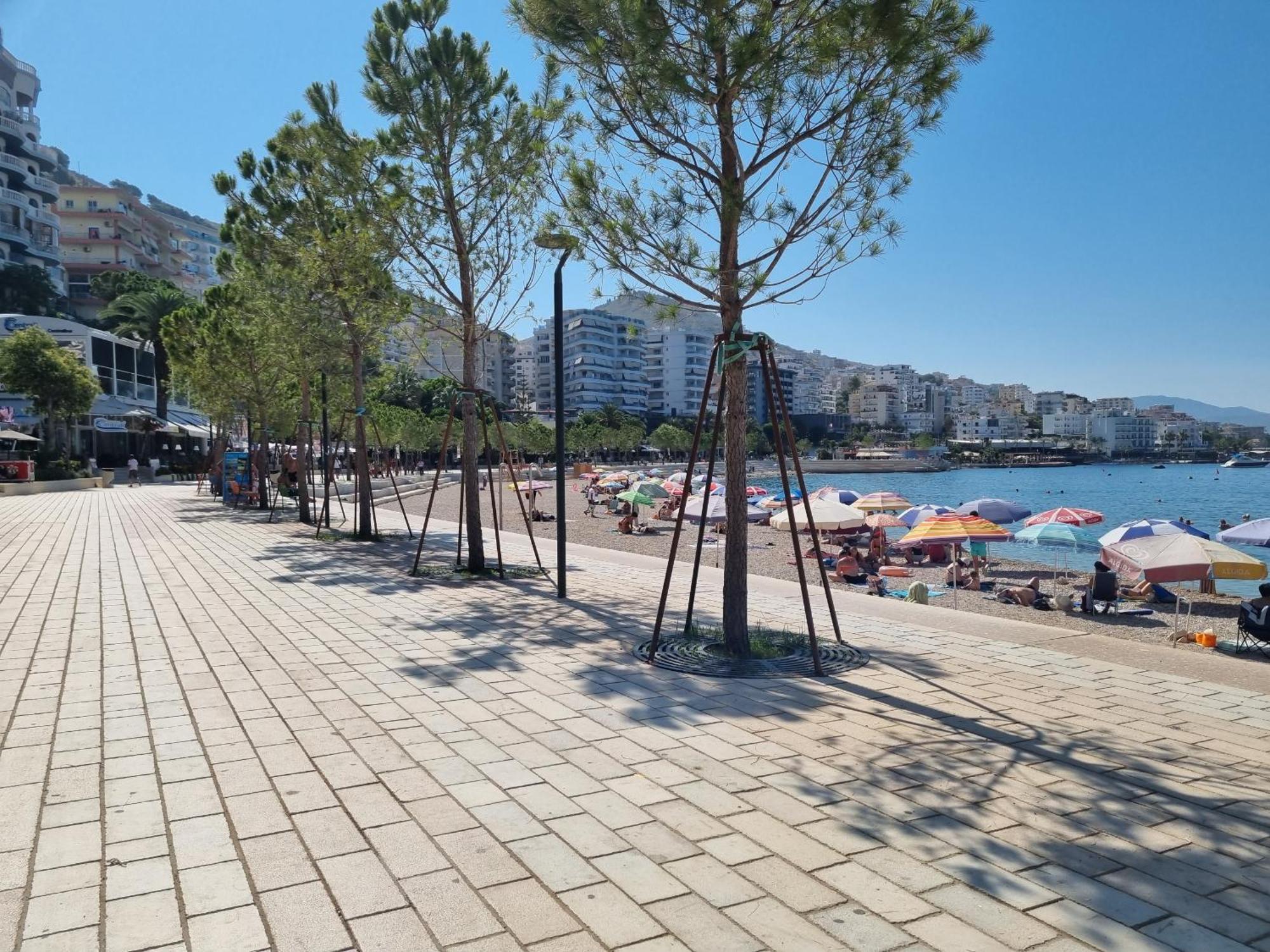 Ferienwohnung Sunset Penthouse Sarandë Exterior foto